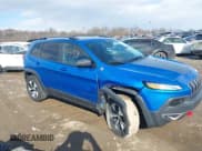 ✅ 2017 Jeep Cherokee Trailhawk • VIN: 1C4PJMBS3HW664741 • Lot: 41445538. Wystawiony na IAAI z przebiegiem 106 054 mil. Bezpłatny archiwum sprzedaży aukcyjnych z USA i szczegółowy raport historii pojazdu na DreamBid. Zdjęcie 1.