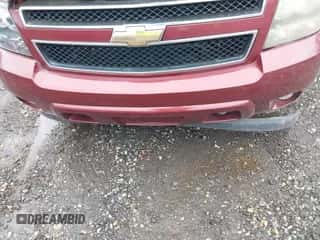 2008 Chevrolet Suburban LTZ z VIN 1GNFK16338R165602, wystawiony jako IAAI lot #43371754 z przebiegiem 218 342 mil mil oraz . Historia ofert i sprzedaży dostępna na DreamBid. Obrazek 6.