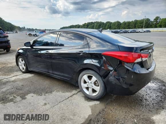 ✅ 2013 Hyundai Elantra GLS • VIN: 5NPDH4AE9DH243004 • Lot: 83972185. Wystawiony na Copart z przebiegiem 54 218 mil mil. Skorzystaj z bezpłatnego archiwum sprzedaży aukcyjnych z USA i zobacz szczegółowy raport historii pojazdu na DreamBid. Zdjęcie 2.