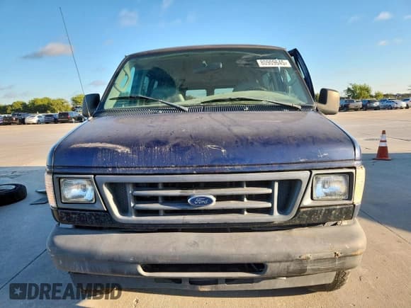 ✅ 2004 Ford Econoline Passenger XL • VIN: 1FBNE31LX4HB37511 • Лот: 80909645. Опубликован ранее на Copart с пробегом 243 374 миль. Бесплатный доступ к архиву аукционных продаж из США и подробный отчёт об истории автомобиля на DreamBid. Изображение 5.