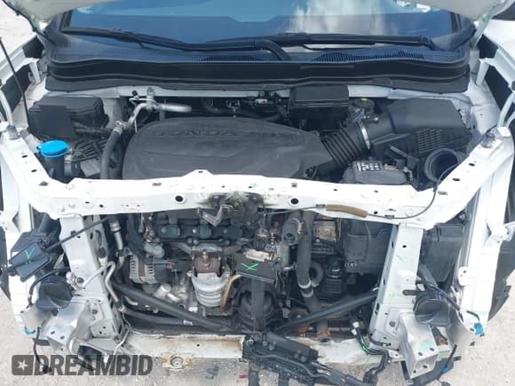 ✅ 2022 Honda Ridgeline Sport • VIN: 5FPYK3F13NB006096 • Lot: 42936966. Wystawiony na IAAI z przebiegiem 38 086 mil. Bezpłatny archiwum sprzedaży aukcyjnych z USA i szczegółowy raport historii pojazdu na DreamBid. Zdjęcie 10.