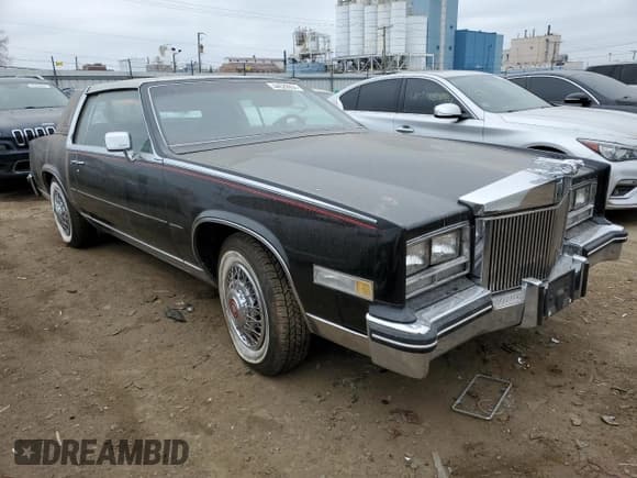 ✅ 1985 Cadillac Eldorado • VIN: 1G6EL5782FE634074 • Lot: 44520964. Listed on Copart with 74,425 mi. Free auction sales archive from the USA and detailed vehicle history report at DreamBid. Image 4.