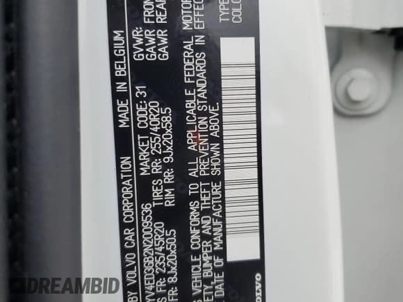 ✅ 2022 Volvo C40 Ultimate • VIN: YV4ED3GB2N2009536 • Lot: 61553835. Wystawiony na Copart z przebiegiem 19 868 mil. Bezpłatny archiwum sprzedaży aukcyjnych z USA i szczegółowy raport historii pojazdu na DreamBid. Zdjęcie 14.