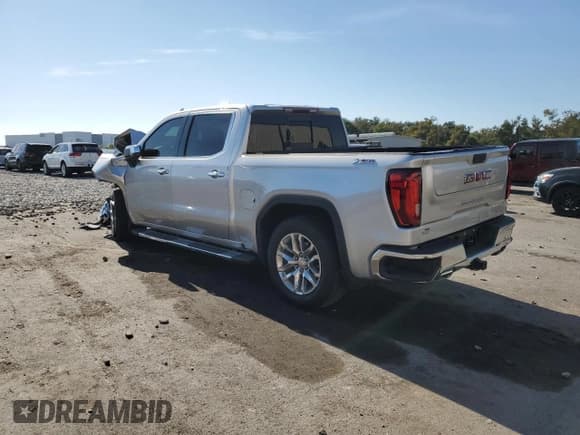 ✅ 2020 GMC Sierra 1500 SLT • VIN: 3GTU9DEDXLG313521 • Lot: 93219735. Listed on Copart with 61,775 mi. Free auction sales archive from the USA and detailed vehicle history report at DreamBid. Image 2.