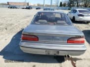 ✅ 1990 Acura Legend • VIN: JH4KA3263LC016302 • Lot: 53690155. Wystawiony na Copart z przebiegiem 68 383 mil. Bezpłatny archiwum sprzedaży aukcyjnych z USA i szczegółowy raport historii pojazdu na DreamBid. Zdjęcie 6.