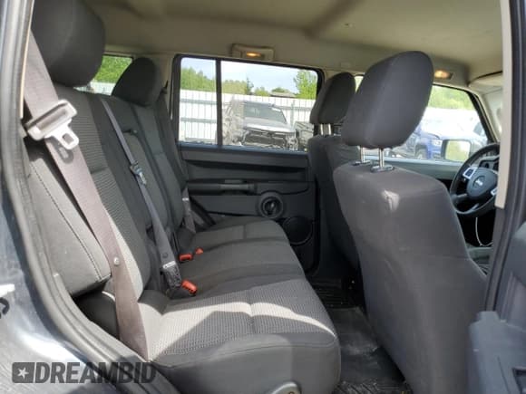 ✅ 2008 Jeep Commander Sport • VIN: 1J8HG48N58C127500 • Lot: 58834495. Listed on Copart with 163,897 mi. Free auction sales archive from the USA and detailed vehicle history report at DreamBid. Image 11.