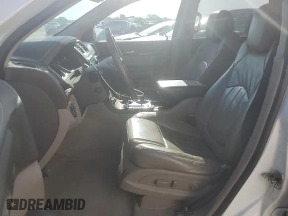 ✅ 2015 GMC Acadia Denali • VIN: 1GKKRTKD1FJ203339 • Lot: 70161415. Listed on Copart with 160,098 mi. Free auction sales archive from the USA and detailed vehicle history report at DreamBid. Image 7.