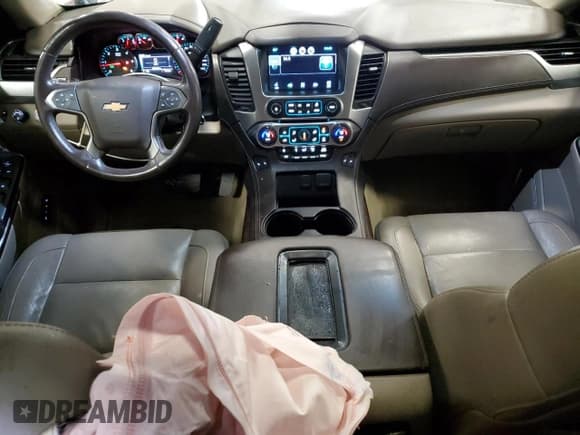 ✅ 2015 Chevrolet Suburban LT • VIN: 1GNSKJKC1FR289952 • Лот: 86842865. Опубликован ранее на Copart с пробегом 224 346 миль. Бесплатный доступ к архиву аукционных продаж из США и подробный отчёт об истории автомобиля на DreamBid. Изображение 8.