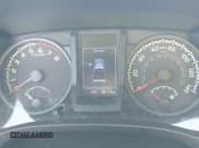 ✅ 2021 Toyota Tacoma SR • VIN: 5TFAX5GN2MX189827 • Lot: 43033956. Wystawiony na IAAI z przebiegiem 66 116 mil. Bezpłatny archiwum sprzedaży aukcyjnych z USA i szczegółowy raport historii pojazdu na DreamBid. Zdjęcie 7.