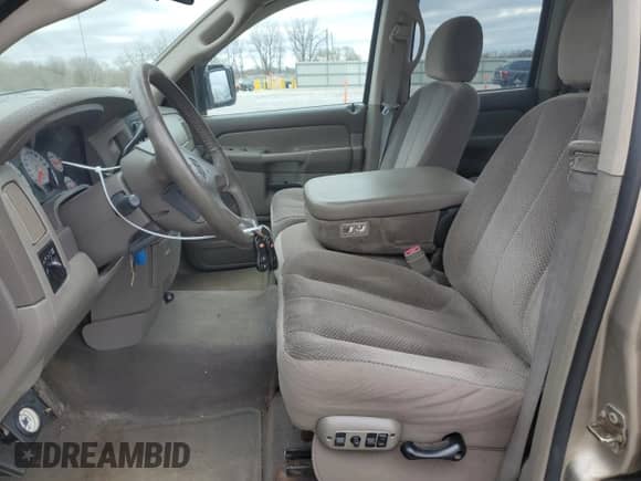 2003 Dodge 1500 SLT z VIN 1D3HA18DX3J656130, wystawiony jako Copart lot #52515735 z przebiegiem 198 821 mil mil oraz Szkoda całkowita • Salvage title. Historia ofert i sprzedaży dostępna na DreamBid. Obrazek 7.