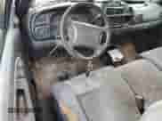 1999 Dodge 1500 с VIN 3B7HC13Z8XM531707, выставлен на аукционе Copart как лот 86138604 с пробегом 268 942 миль миль и Чистый • Clean title. История ставок и продаж доступна на DreamBid. Изображение 8.