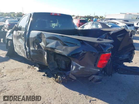 ✅ 2018 Chevrolet Silverado 1500 Work Truck • VIN: 1GCNCNEC1JZ291411 • Лот: 43632670. Опубликован ранее на IAAI с пробегом 93 335 миль. Бесплатный доступ к архиву аукционных продаж из США и подробный отчёт об истории автомобиля на DreamBid. Изображение 3.