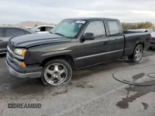 2003 Chevrolet Silverado 1500 Work Truck z VIN 1GCEC19X23Z339362, wystawiony jako Copart lot #37160424 z przebiegiem Nie podano mil oraz Szkoda całkowita • Salvage title. Historia ofert i sprzedaży dostępna na DreamBid. Obrazek 1.