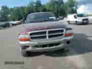 2000 Dodge Dakota Sport z VIN 1B7GG26N5YS650791, wystawiony jako Copart lot #63601765 z przebiegiem 80 841 mil mil oraz Szkoda całkowita • Salvage title. Historia ofert i sprzedaży dostępna na DreamBid. Obrazek 13.