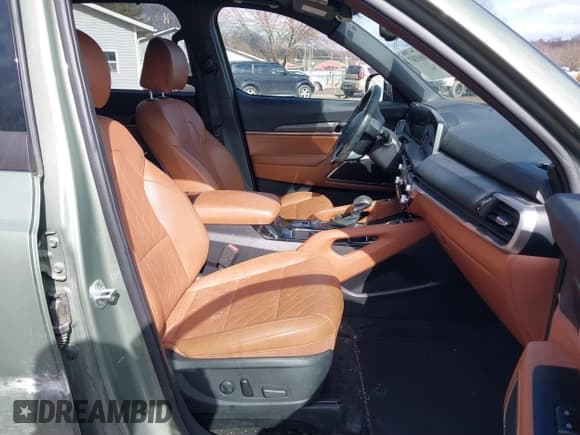 ✅ 2023 Kia Telluride EX X-Line • VIN: 5XYP3DGC8PG338845 • Lot: 41665367. Wystawiony na IAAI z przebiegiem 63 595 mil. Bezpłatny archiwum sprzedaży aukcyjnych z USA i szczegółowy raport historii pojazdu na DreamBid. Zdjęcie 5.