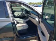 ✅ 2023 Hyundai Palisade Calligraphy • VIN: KM8R74GE9PU517128 • Lot: 43311507. Wystawiony na IAAI z przebiegiem 43 382 mil. Bezpłatny archiwum sprzedaży aukcyjnych z USA i szczegółowy raport historii pojazdu na DreamBid. Zdjęcie 5.