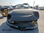 ✅ 1986 Alfa Romeo Spider Veloce • VIN: ZARBA5417G1036719 • Лот: 80464765. Опубликован ранее на Copart с пробегом 37 917 миль. Бесплатный доступ к архиву аукционных продаж из США и подробный отчёт об истории автомобиля на DreamBid. Изображение 5.