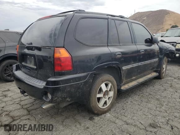 ✅ 2007 GMC Envoy SLT • VIN: 1GKDS13S472240539 • Лот: 70545405. Опубликован ранее на Copart с пробегом 127 130 миль. Бесплатный доступ к архиву аукционных продаж из США и подробный отчёт об истории автомобиля на DreamBid. Изображение 3.
