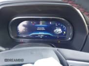 ✅ 2024 Chevrolet Tahoe RST • VIN: 1GNSCRKDXRR145972 • Lot: 42216403. Wystawiony na IAAI z przebiegiem 30 952 mil. Bezpłatny archiwum sprzedaży aukcyjnych z USA i szczegółowy raport historii pojazdu na DreamBid. Zdjęcie 7.