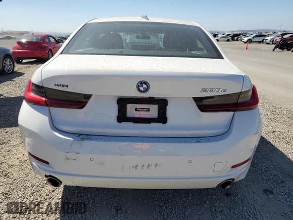 ✅ 2023 BMW 3 Series 330e • VIN: 3MW39FF06P8C94403 • Lot: 72075205. Listed on Copart with 22,399 mi. Free auction sales archive from the USA and detailed vehicle history report at DreamBid. Image 6.