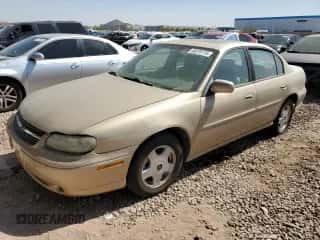 2001 Chevrolet Malibu LS z VIN 1G1NE52J416126928, wystawiony jako Copart lot #46876715 z przebiegiem 79 241 mil mil oraz Czysty tytuł • Clean title. Historia ofert i sprzedaży dostępna na DreamBid. Obrazek 1.