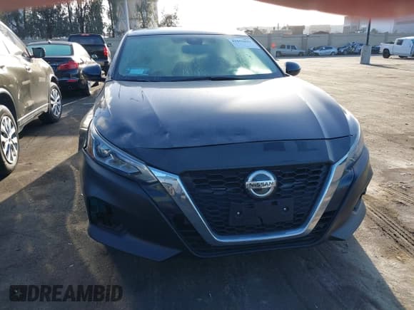 ✅ 2020 Nissan Altima SV • VIN: 1N4BL4DV7LC119556 • Lot: 41692019. Listed on IAAI with 89,516 mi. Free auction sales archive from the USA and detailed vehicle history report at DreamBid. Image 12.