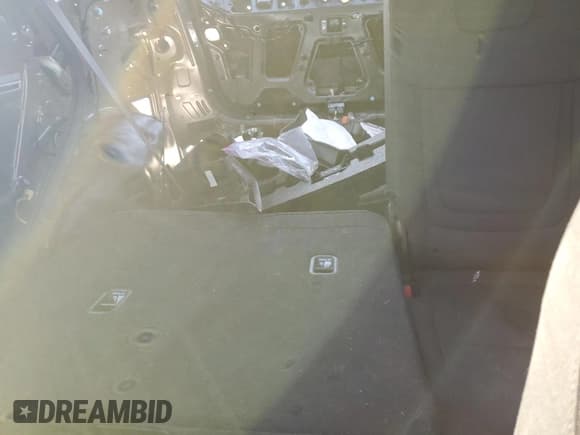 ✅ 2022 Hyundai Tucson SEL • VIN: 5NMJB3AE8NH023317 • Lot: 41852634. Wystawiony na Copart z przebiegiem 39 934 mil. Bezpłatny archiwum sprzedaży aukcyjnych z USA i szczegółowy raport historii pojazdu na DreamBid. Zdjęcie 10.