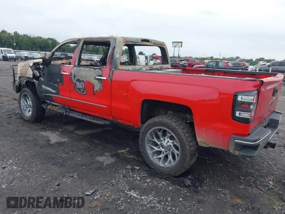 ✅ 2016 Chevrolet Silverado 2500HD LTZ • VIN: 1GC1KWE89GF270352 • Lot: 43078955. Listed on IAAI with Not provided. Free auction sales archive from the USA and detailed vehicle history report at DreamBid. Image 3.