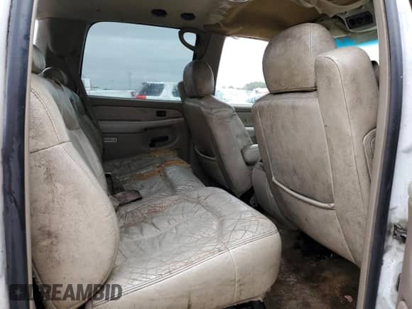 ✅ 2001 Chevrolet Suburban • VIN: 1GNEC16T71J293421 • Лот: 87670365. Опубликован ранее на Copart с пробегом 310 325 миль. Бесплатный доступ к архиву аукционных продаж из США и подробный отчёт об истории автомобиля на DreamBid. Изображение 11.