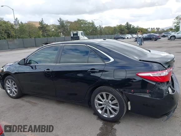 ✅ 2017 Toyota Camry LE • VIN: 4T1BF1FK5HU359169 • Lot: 43737846. Listed on IAAI with 126,406 mi. Free auction sales archive from the USA and detailed vehicle history report at DreamBid. Image 14.