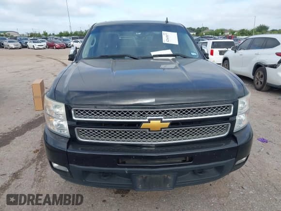 ✅ 2013 Chevrolet Silverado 1500 LTZ • VIN: 3GCPKTE23DG145622 • Lot: 42845877. Wystawiony na IAAI z przebiegiem 203 709 mil. Bezpłatny archiwum sprzedaży aukcyjnych z USA i szczegółowy raport historii pojazdu na DreamBid. Zdjęcie 6.