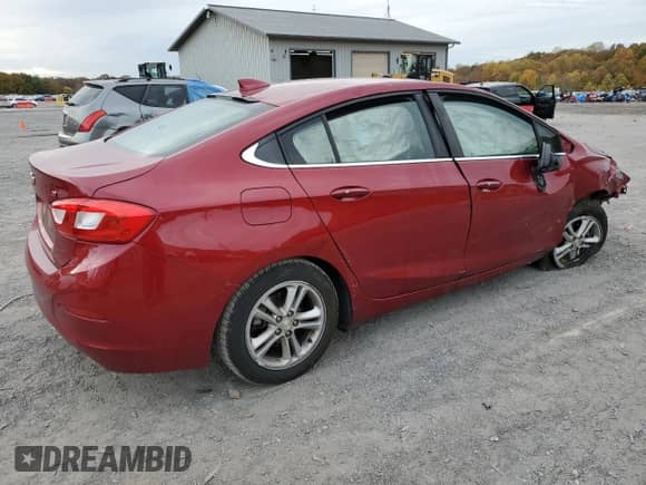 ✅ 2017 Chevrolet Cruze LT • VIN: 3G1BE5SM2HS572207 • Лот: 90628145. Опубликован ранее на Copart с пробегом Не указан. Бесплатный доступ к архиву аукционных продаж из США и подробный отчёт об истории автомобиля на DreamBid. Изображение 3.