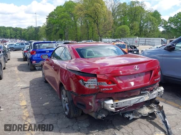 ✅ 2010 Lexus IS 250 C • VIN: JTHFF2C29A2511907 • Lot: 41995448. Listed on IAAI with 206,000 mi. Free auction sales archive from the USA and detailed vehicle history report at DreamBid. Image 3.
