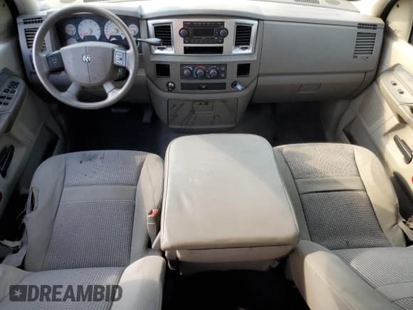 ✅ 2008 Dodge 1500 SLT • VIN: 1D7HA18N58J168363 • Лот: 72091884. Опубликован ранее на Copart с пробегом 137 004 миль. Бесплатный доступ к архиву аукционных продаж из США и подробный отчёт об истории автомобиля на DreamBid. Изображение 8.