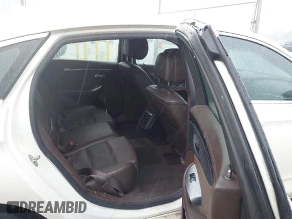 ✅ 2014 Chevrolet Impala LT • VIN: 2G1125S36E9152292 • Лот: 43498906. Опубликован ранее на IAAI с пробегом 185 375 миль. Бесплатный доступ к архиву аукционных продаж из США и подробный отчёт об истории автомобиля на DreamBid. Изображение 8.