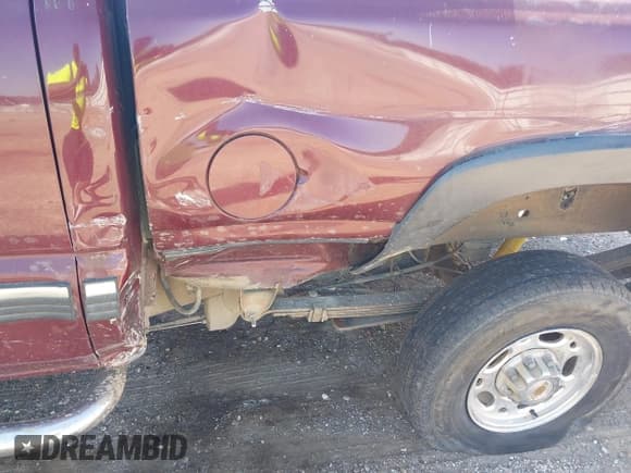 ✅ 2002 Chevrolet Silverado 2500HD LS • VIN: 1GCHC23U32F120105 • Лот: 43413786. Опубликован ранее на IAAI с пробегом 246 321 миль. Бесплатный доступ к архиву аукционных продаж из США и подробный отчёт об истории автомобиля на DreamBid. Изображение 16.