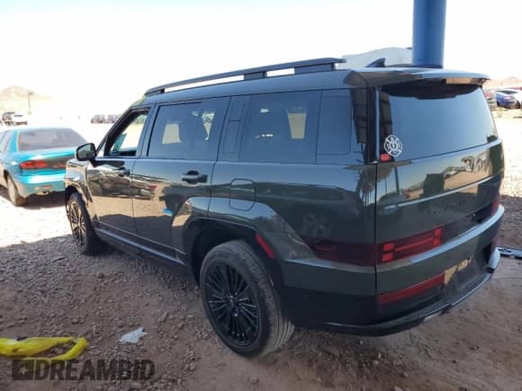 2025 Hyundai Santa Fe Calligraphy z VIN 5NMP54G16SH017930, wystawiony jako Copart lot #54257615 z przebiegiem 8 250 mil mil oraz Szkoda całkowita • Salvage title. Historia ofert i sprzedaży dostępna na DreamBid. Obrazek 2.