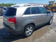 ✅ 2013 Kia Sorento EX • VIN: 5XYKU4A27DG394164 • Lot: 41949711. Listed on IAAI with 213,407 mi. Free auction sales archive from the USA and detailed vehicle history report at DreamBid. Image 4.