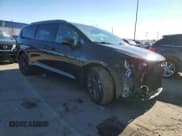 ✅ 2023 Chrysler Pacifica Touring L • VIN: 2C4RC1BG3PR603667 • Lot: 87314715. Wystawiony na Copart z przebiegiem 39 647 mil. Bezpłatny archiwum sprzedaży aukcyjnych z USA i szczegółowy raport historii pojazdu na DreamBid. Zdjęcie 4.