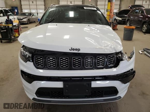 ✅ 2024 Jeep Compass Limited • VIN: 3C4NJDCN6RT157548 • Lot: 50033615. Listed on Copart with 9,750 mi. Free auction sales archive from the USA and detailed vehicle history report at DreamBid. Image 5.