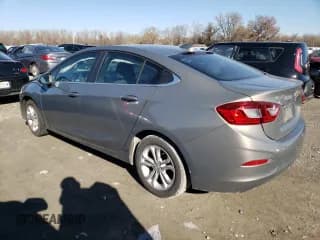 ✅ 2019 Chevrolet Cruze LT • VIN: 1G1BE5SM0K7110959 • Lot: 67420232. Wystawiony na Copart z przebiegiem 90 178 mil. Bezpłatny archiwum sprzedaży aukcyjnych z USA i szczegółowy raport historii pojazdu na DreamBid. Zdjęcie 2.