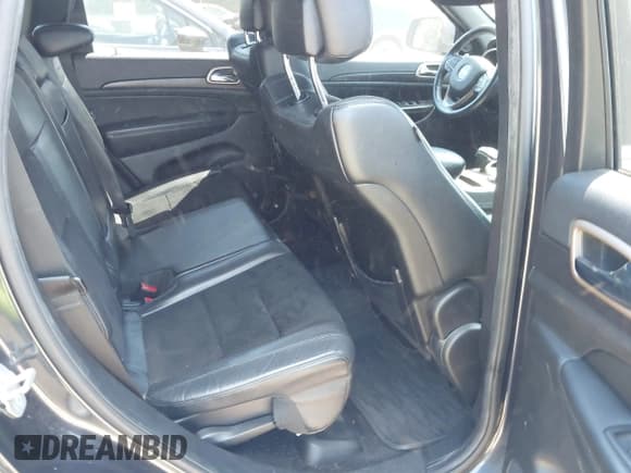 ✅ 2015 Jeep Grand Cherokee Laredo • VIN: 1C4RJEAG5FC727879 • Lot: 43137127. Listed on IAAI with 170,748 mi. Free auction sales archive from the USA and detailed vehicle history report at DreamBid. Image 8.