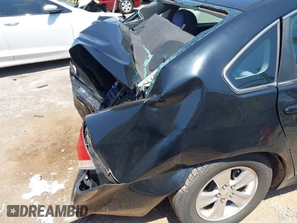 2013 Chevrolet Impala LS с VIN 2G1WF5E32D1242686, выставлен на аукционе IAAI как лот 42901566 с пробегом 90 954 миль миль и . История ставок и продаж доступна на DreamBid. Изображение 6.