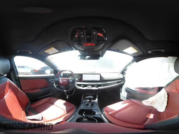 ✅ 2025 Kia K4 GT-Line • VIN: 3KPFW4DE0SE051465 • Lot: 42821498. Listed on IAAI with 1,263 mi. Free auction sales archive from the USA and detailed vehicle history report at DreamBid. Image 18.