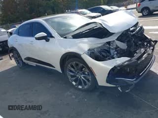 ✅ 2024 Toyota Crown XLE • VIN: JTDAAAAF7R3029016 • Lot: 43525243. Listed on IAAI with 26,740 mi. Free auction sales archive from the USA and detailed vehicle history report at DreamBid. Image 1.