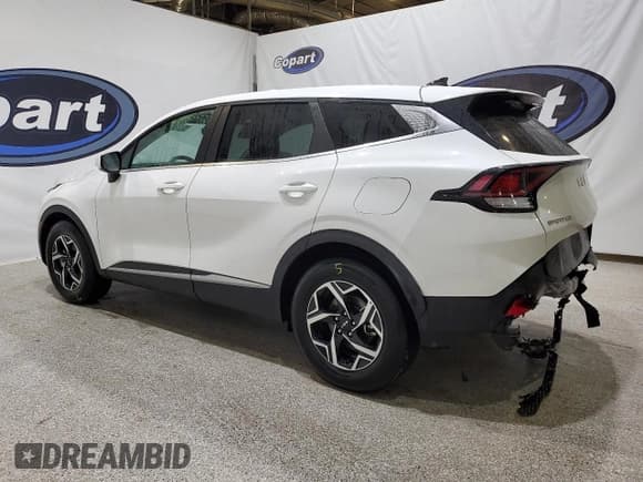 ✅ 2025 Kia Sportage LX • VIN: KNDPU3DF1S7386957 • Lot: 92952745. Listed on Copart with 25,758 mi. Free auction sales archive from the USA and detailed vehicle history report at DreamBid. Image 2.
