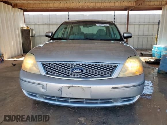 ✅ 2007 Ford Five Hundred SEL • VIN: 1FAHP24127G106731 • Lot: 89866465. Wystawiony na Copart z przebiegiem 83 865 mil. Bezpłatny archiwum sprzedaży aukcyjnych z USA i szczegółowy raport historii pojazdu na DreamBid. Zdjęcie 5.