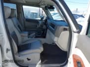 ✅ 2008 Jeep Commander Limited • VIN: 1J8HH58N98C156002 • Lot: 42262054. Listed on IAAI with 61,381 mi. Free auction sales archive from the USA and detailed vehicle history report at DreamBid. Image 5.