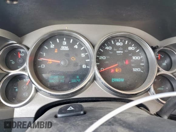 ✅ 2013 GMC Sierra 1500 SLE • VIN: 1GTR1VE07DZ300498 • Lot: 71650305. Wystawiony na Copart z przebiegiem 80 278 mil. Bezpłatny archiwum sprzedaży aukcyjnych z USA i szczegółowy raport historii pojazdu na DreamBid. Zdjęcie 9.