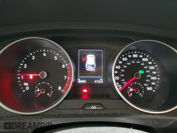 ✅ 2021 Volkswagen Tiguan S • VIN: 3VV0B7AX5MM038357 • Лот: 91984055. Опубликован ранее на Copart с пробегом 46 960 миль. Бесплатный доступ к архиву аукционных продаж из США и подробный отчёт об истории автомобиля на DreamBid. Изображение 9.